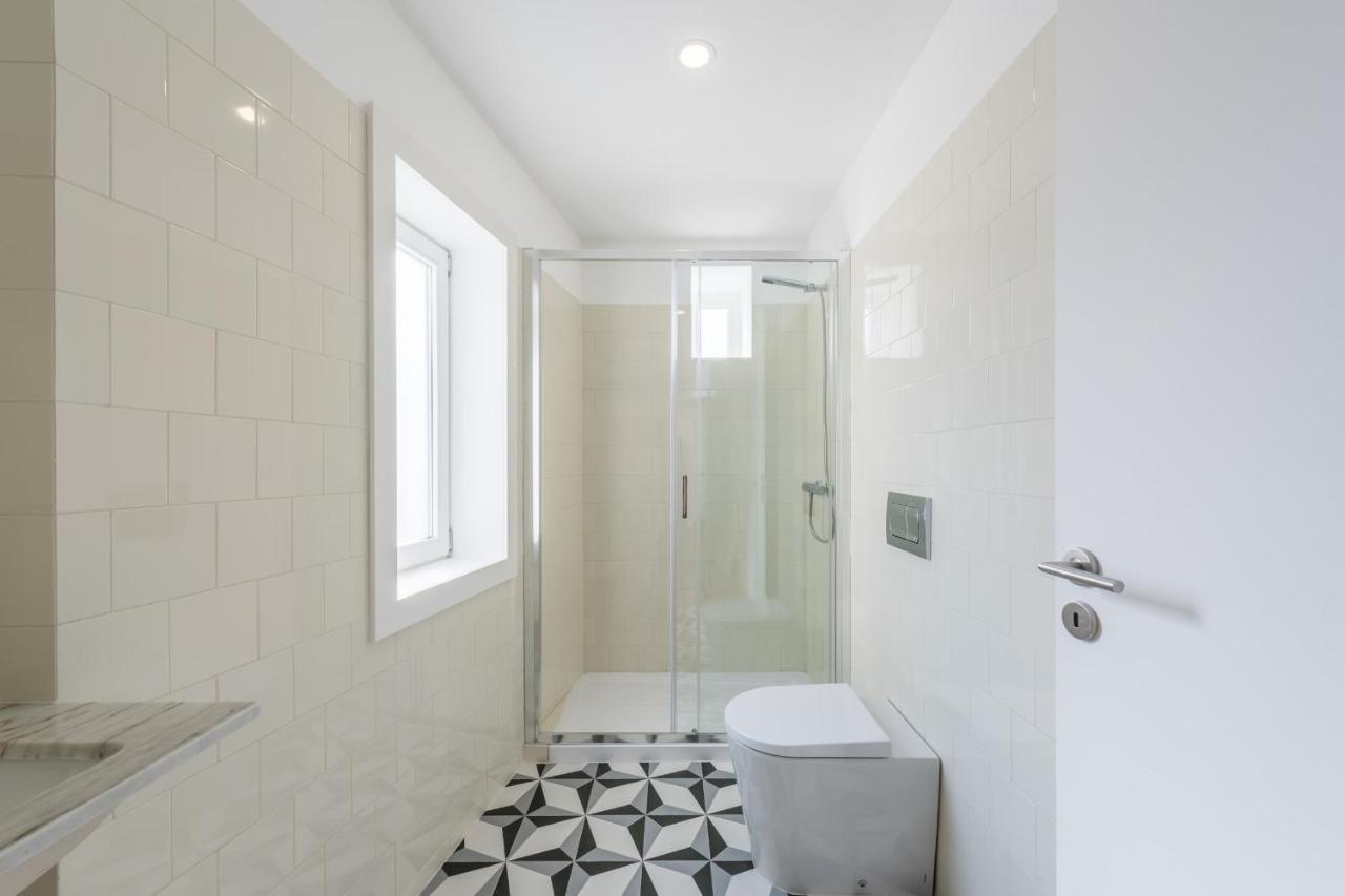 Sa De Noronha Mezzanine W Terrace Apartment Porto Exterior photo