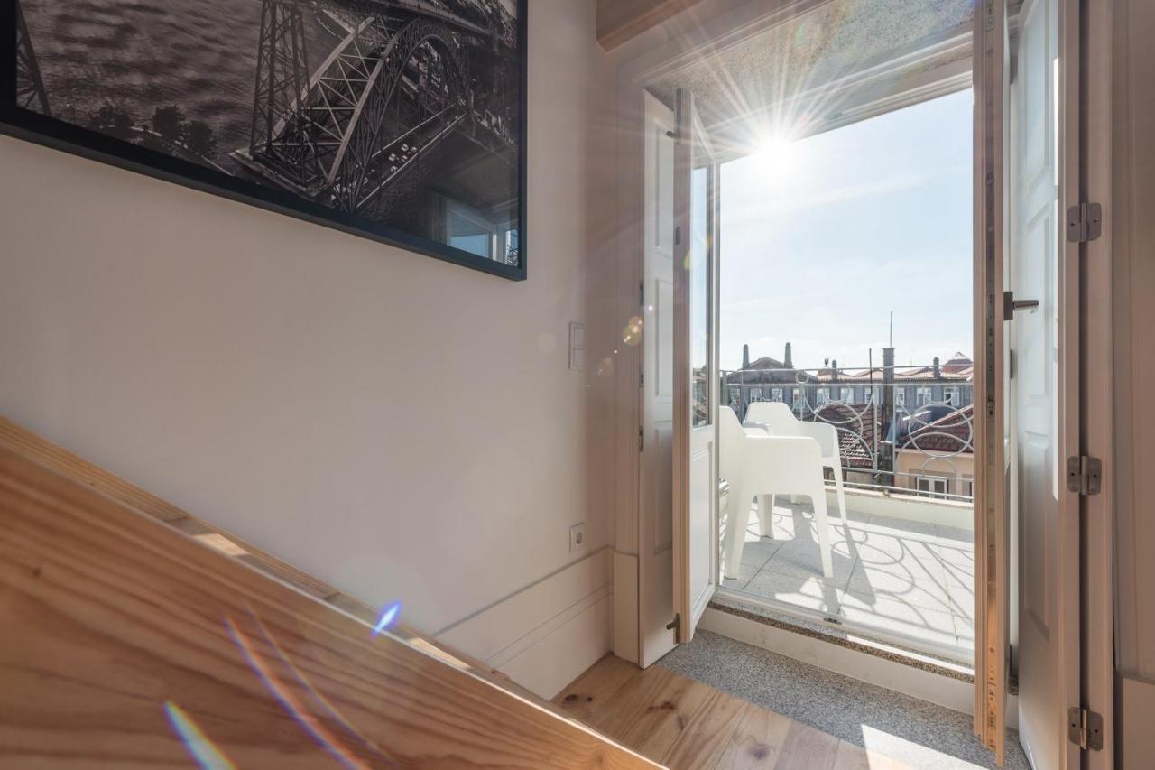 Sa De Noronha Mezzanine W Terrace Apartment Porto Exterior photo